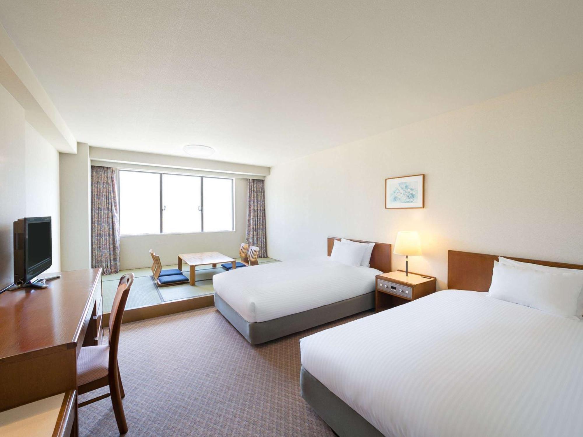 האמאמאטסו Grand Mercure Lake Hamana Resort & Spa מראה חיצוני תמונה